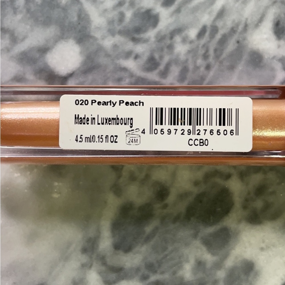 Catrice Power Full Liquid Lip Balm - Picture 2 of 3
